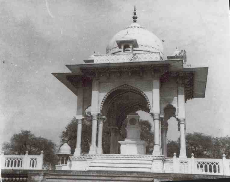 Begum Hazrat Mahal Park - Lucknow